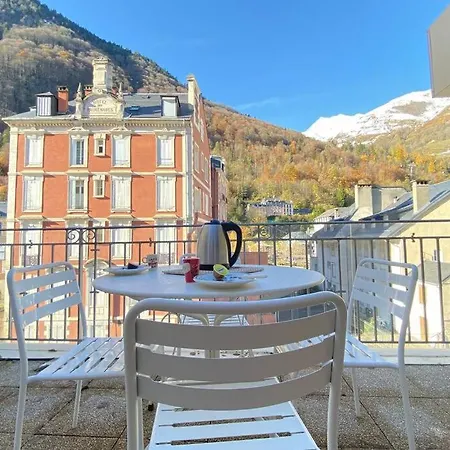 Place de la Mairie. Joli T2 4P - Terrasse et vue. Cauterets Extérieur photo